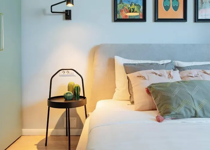 Amazing - Location - Netflix Appartement Bucarest