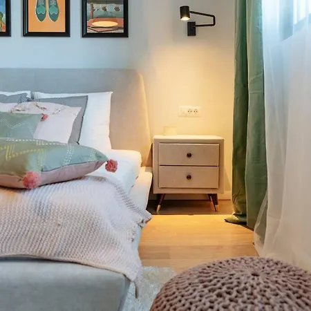 Amazing - Location - Netflix Apartment *