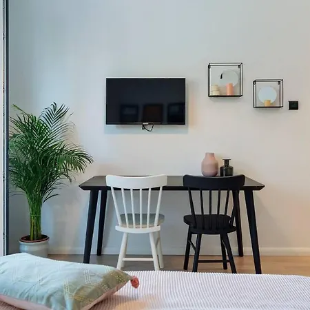 Amazing - Location - Netflix Apartment Bukarest