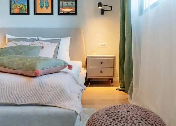 Amazing - Location - Netflix Apartment *